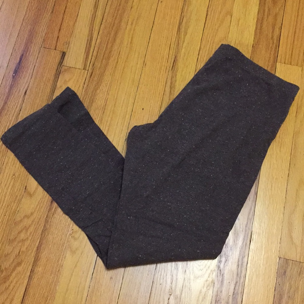 Women’s freckled brown leggings